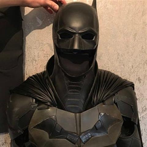 Batman 2022 cape